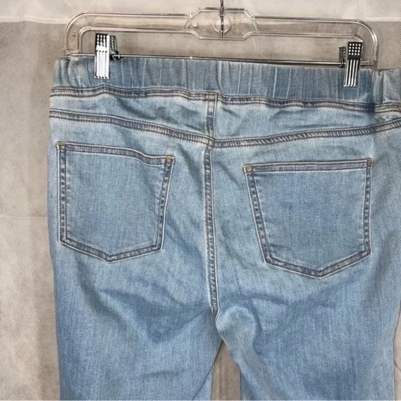 Eileen Fisher frayed hem pull on jeans size small - Picture 5 of 9